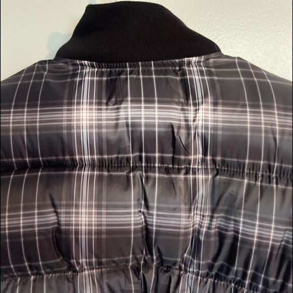 Gap Black and White Plaid Puffer Bomber Jacket.Size M - Picture 13 of 16
